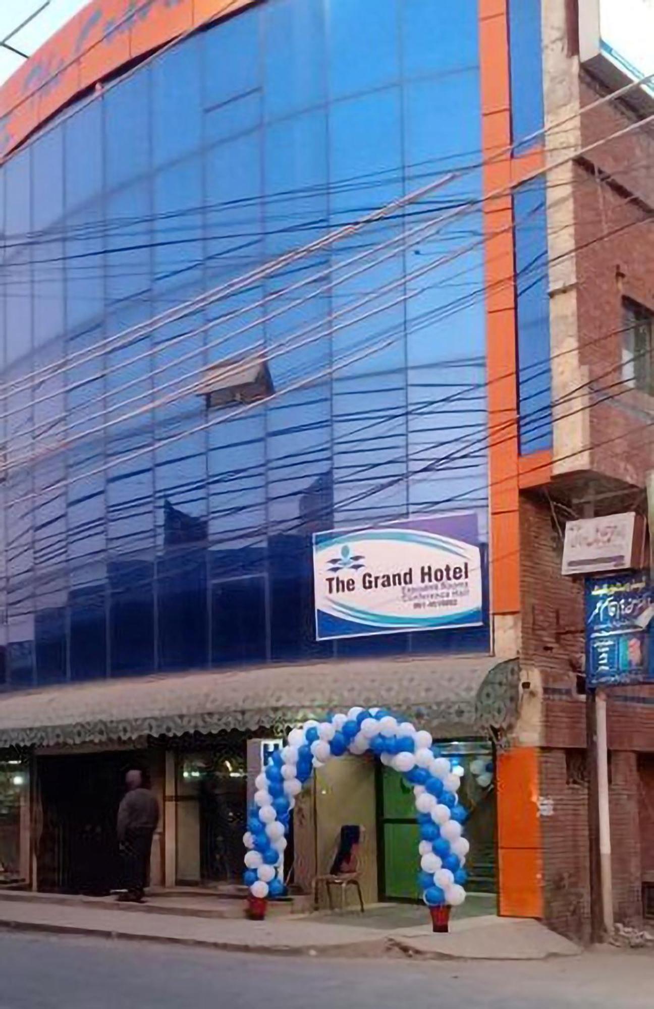 The Grand Hotel Multán Exterior foto